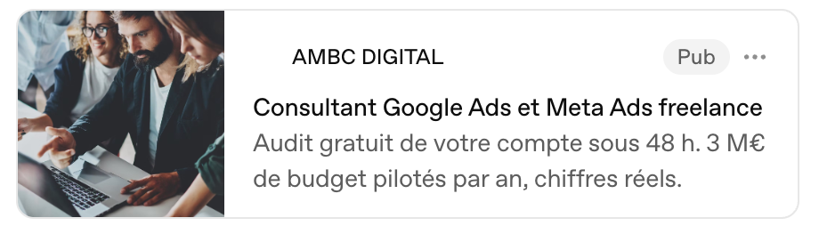 Aperçu réel d'une annonce ChatGPT Ads au format texte dans Ads Manager : logo, nom de l'annonceur, mention Pub, titre, description